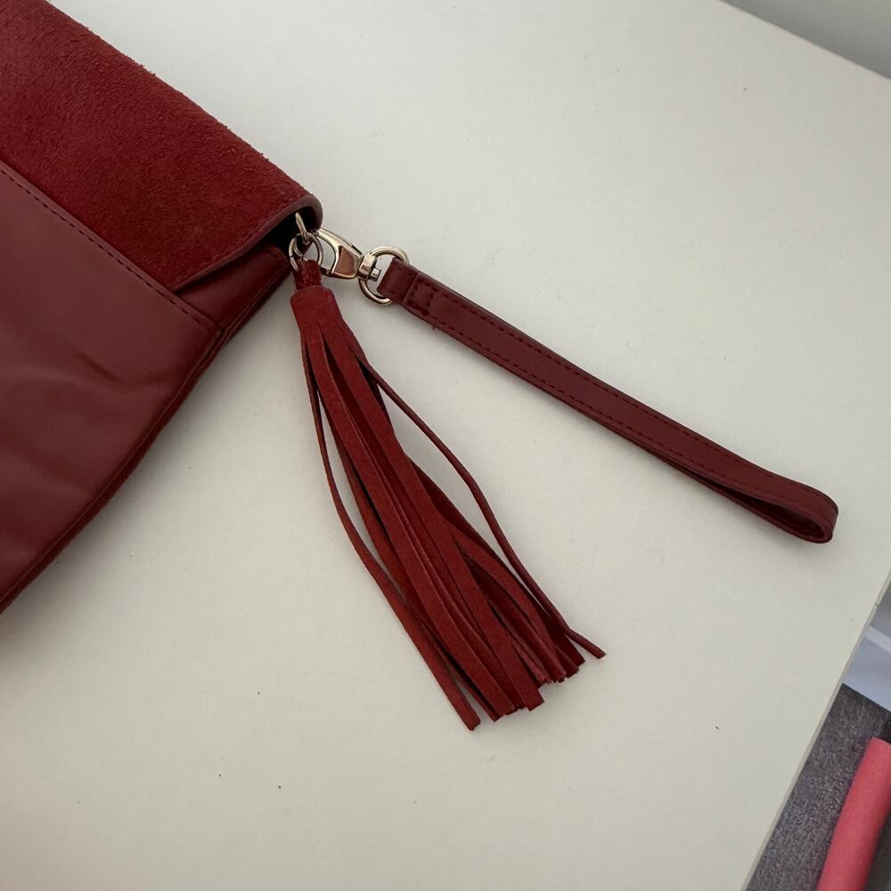 WHBM Red Boho Tassel Laser Cut Suede / Leather Clutch Wristlet Western Tassel - Picture 7 of 9